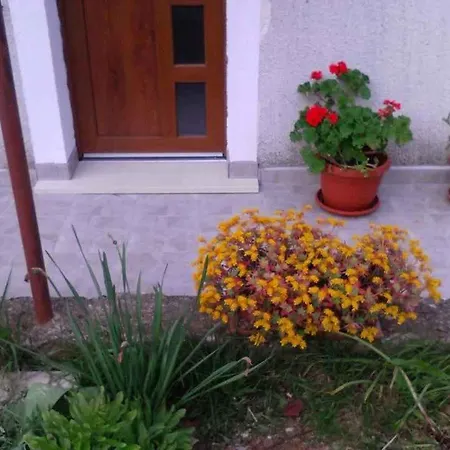 One-bedroom House In I